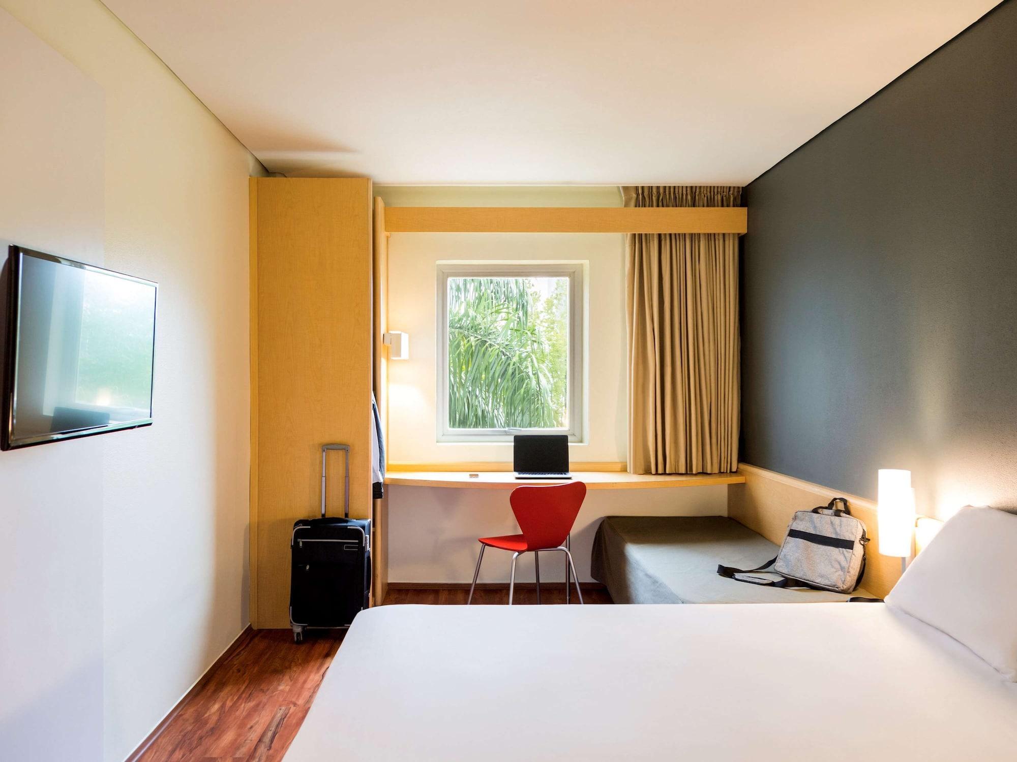 Ibis Monterrey Valle San Pedro Garza Garcia Ngoại thất bức ảnh