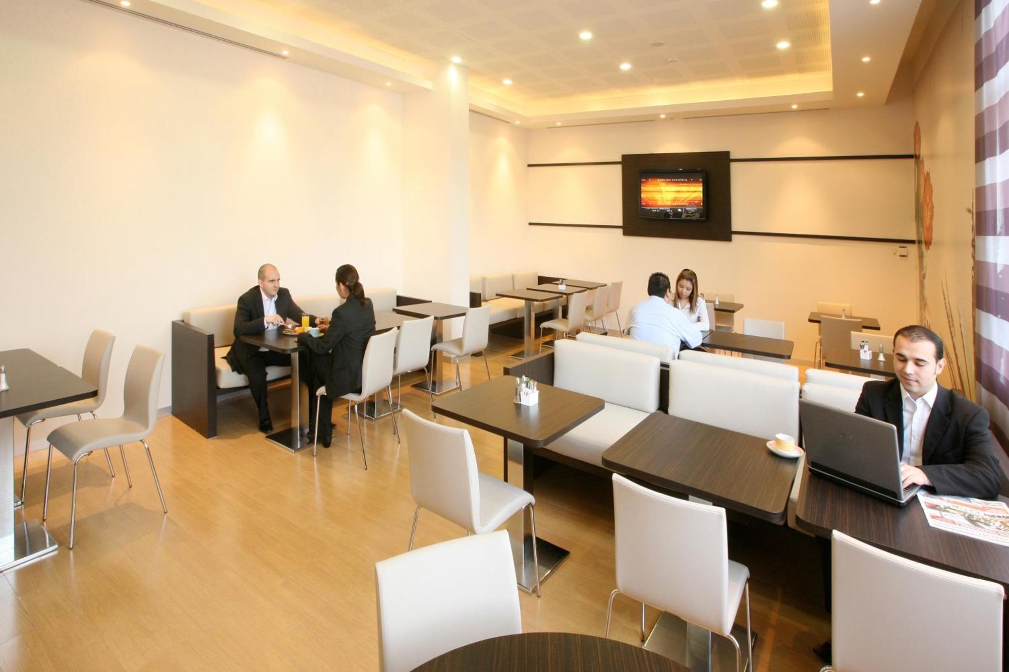Ibis Monterrey Valle San Pedro Garza Garcia Ngoại thất bức ảnh